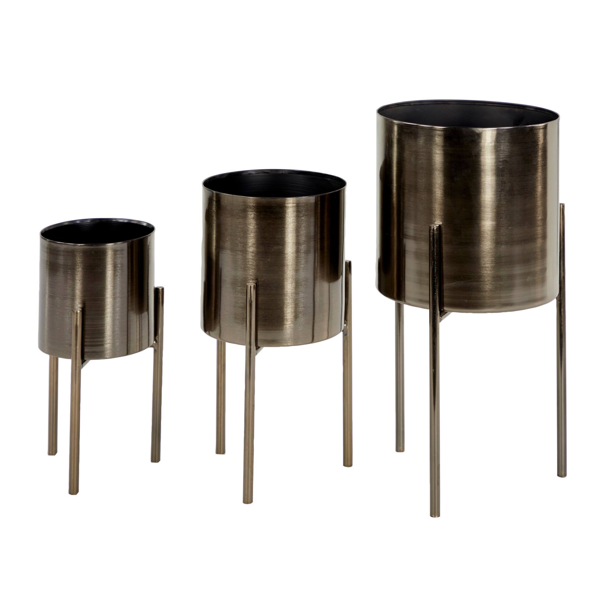 Dark Silver Metal Contemporary Planter Set